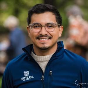 Meet your Posher, Alejandro